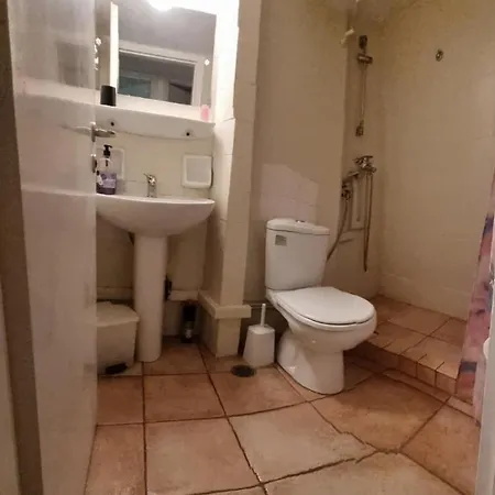 Apartment Cαλμα3